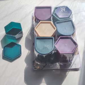 NWT 24 PC's Mix Of Hexagonal Container Set with Lids